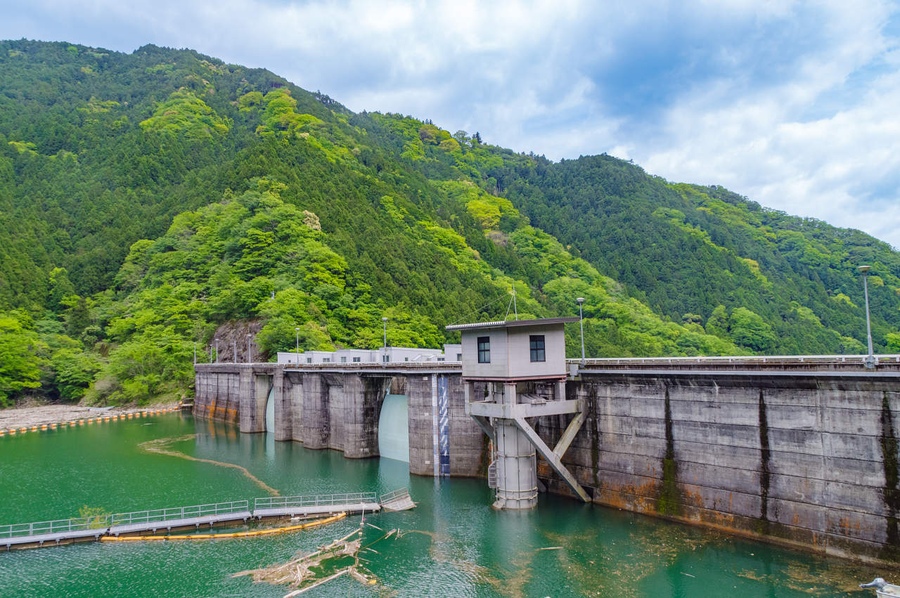 二川ダム湖 蔵王橋