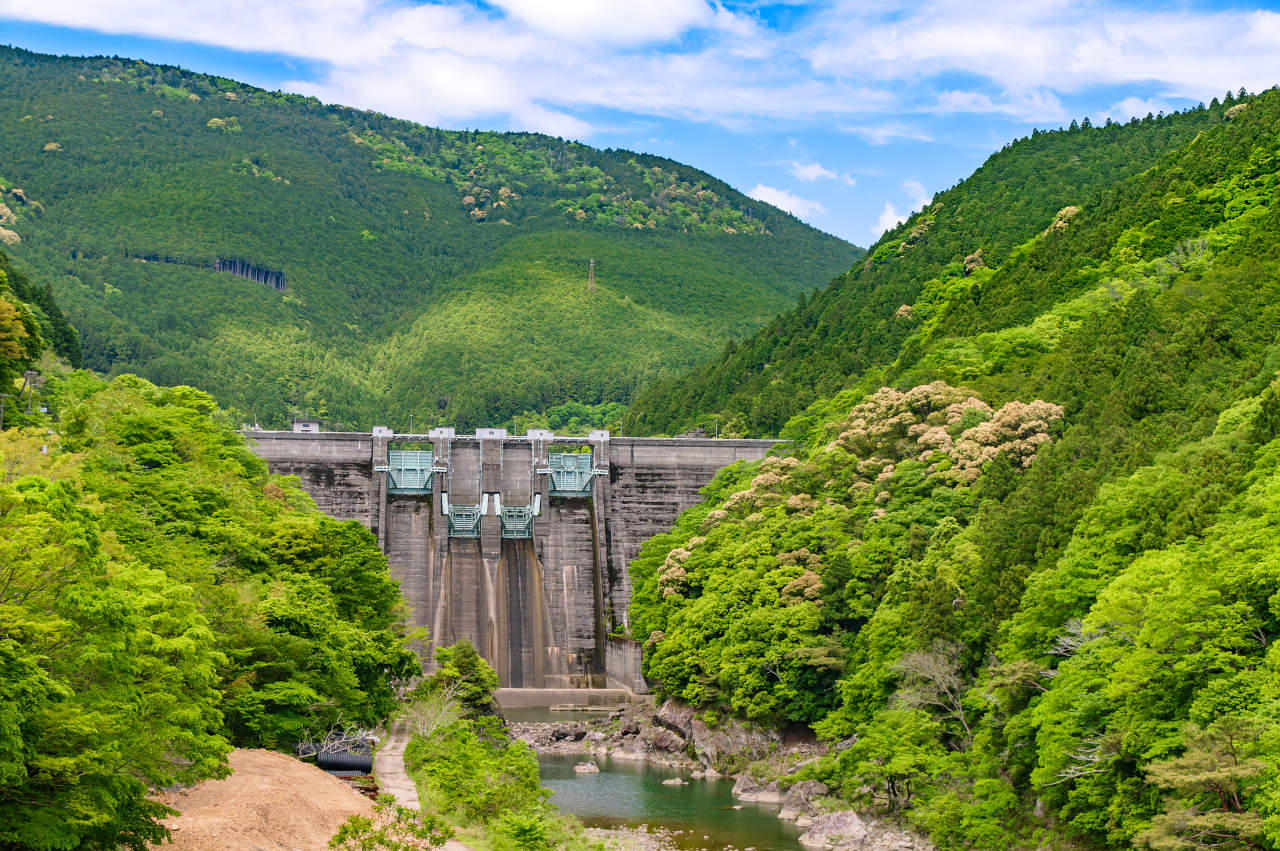 二川ダム湖 蔵王橋
