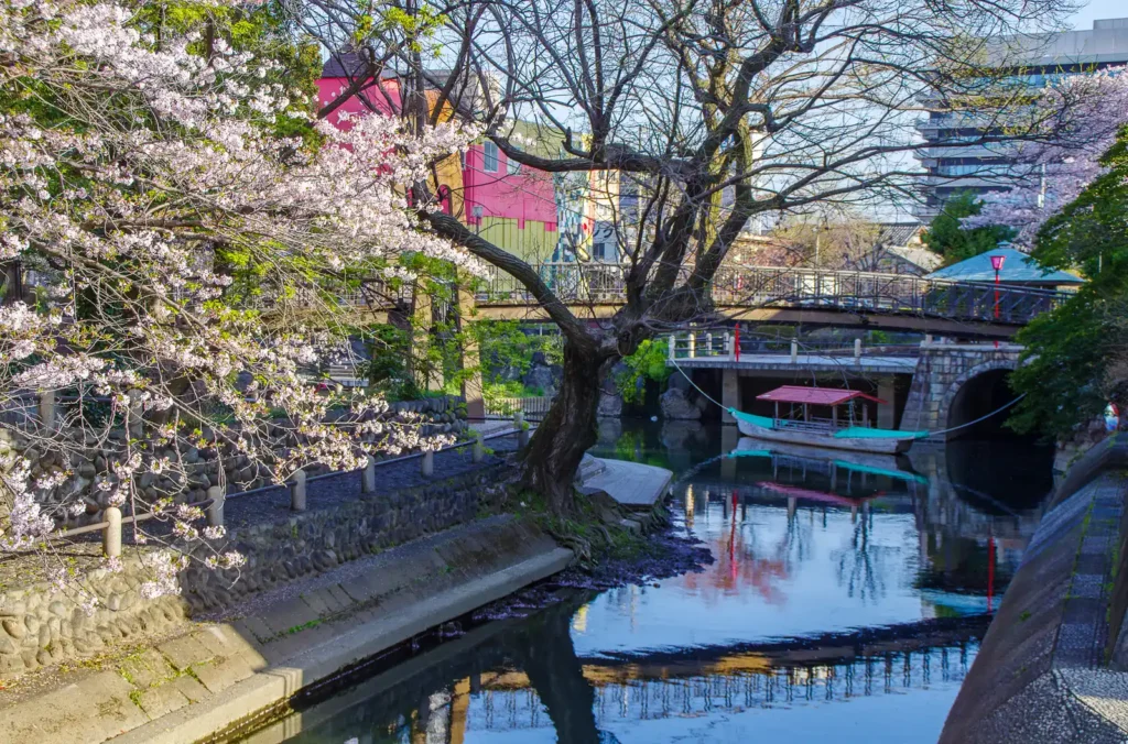 奥の細道むすびの地記念館 船町港跡